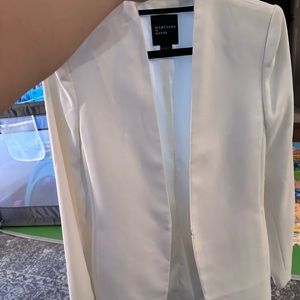 Marciano white tailored blazer